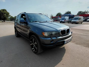 Авто BMW X5 2002 № 8988918