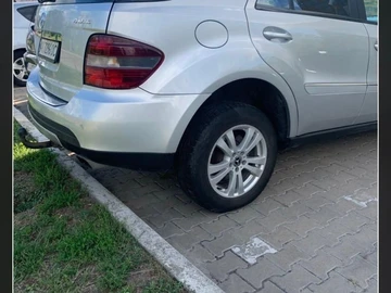 Авто Mercedes Ml Серия 2007 № 8989104