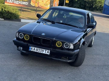 Авто BMW 5 Серия 1989 № 8989200
