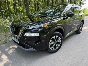 Авто Nissan Rogue 2021 № 8989219