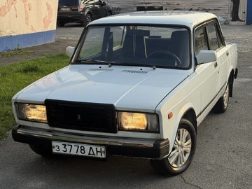 Авто ВАЗ 2107 1992 № 8989220