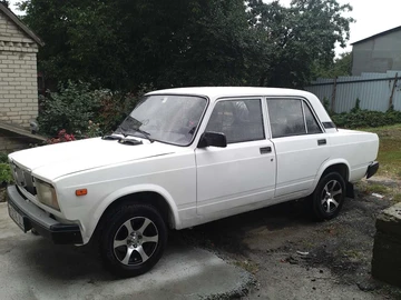 Авто ВАЗ 2107 1991 № 8989247