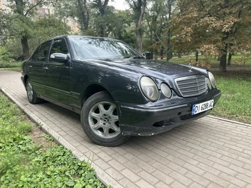 Авто Mercedes 320 2001 № 8989376
