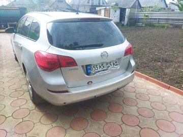 Авто Opel Astra 2011 № 8990383