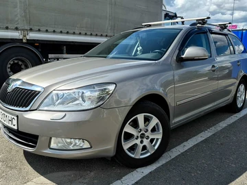 Авто Skoda Octavia 2010 № 8990505