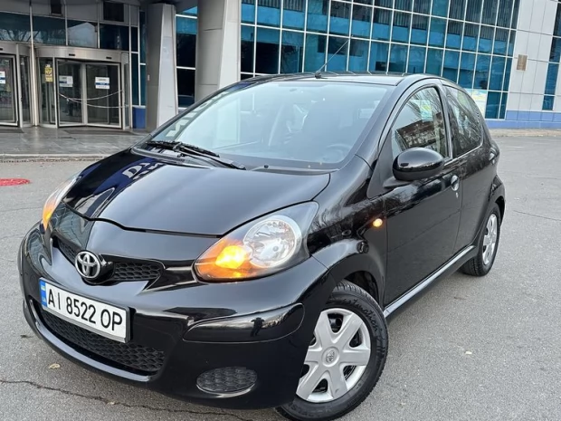 Авто Toyota Aygo 2010 № 7046892